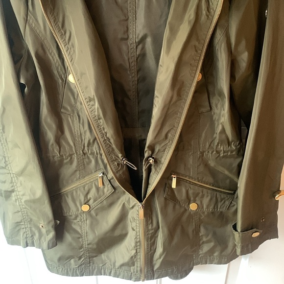 Michael Kors Jacket - Size Medium - Army Green - Lightly Worn - Picture 5 of 9